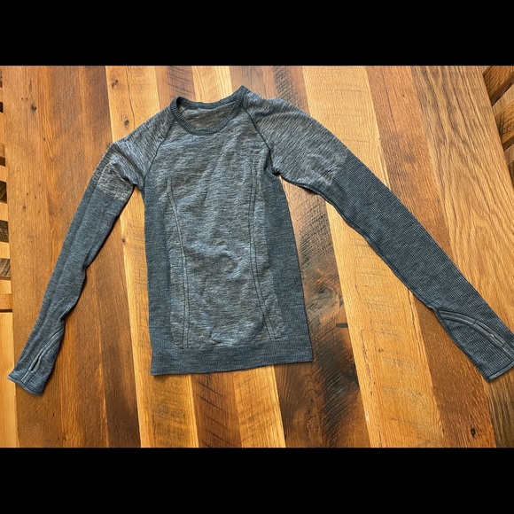 Lululemon Swiftly Tech Long Sleeve Crew - Picture 2 of 12